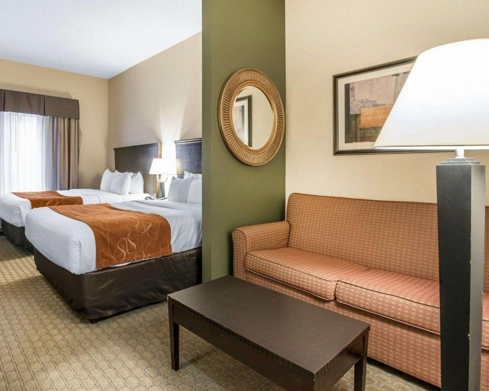 University Inn Vestal Main image